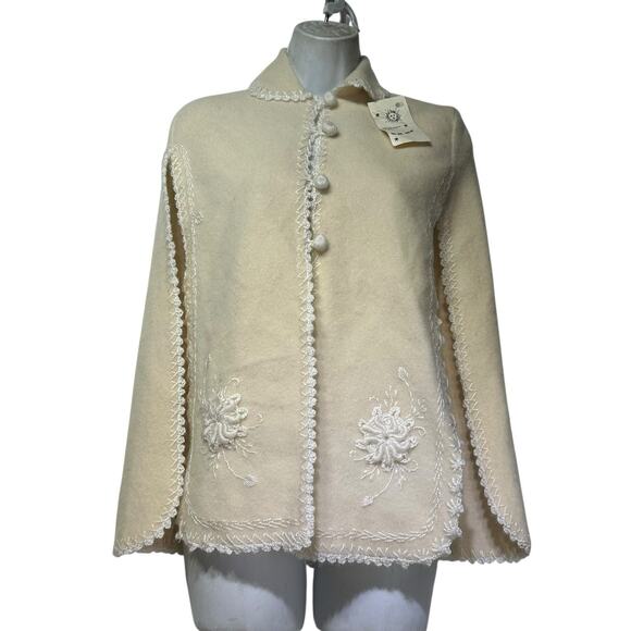 Del Sol Inti Peru Wool Embroidered Cape Coat Women’s OS Cream White Button Front - Picture 1 of 5